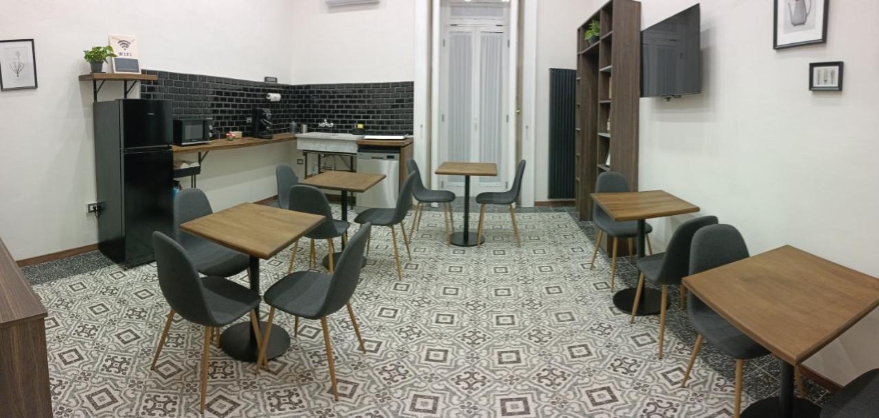 Gibus Bed & Breakfast Napoli Bagian luar foto